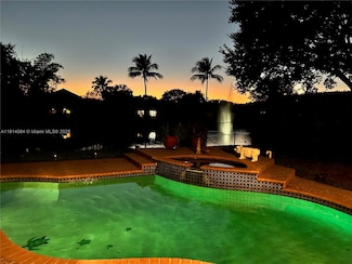 9481 Oak Grove Cir, Davie, FL 33328