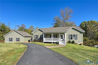 15604 Heth Dr, Mineral, VA 23117