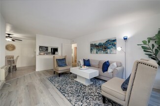 1345 Cabrillo Park Dr, Santa Ana, CA 92701