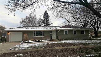 3529 Carolina Ave, Rockford, IL 61108
