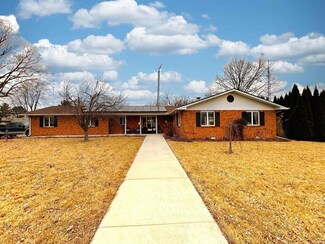 404 Washington Blvd, Flora, IN 46929