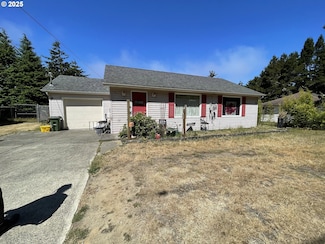 350 Ackerman Ave, Coos Bay, OR 97420