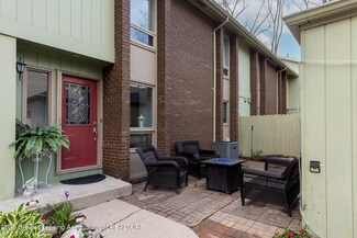 515 N Putnam St Unit C, Williamston, MI 48895