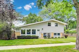 432 Sheryl Ln, Glenview, IL 60025