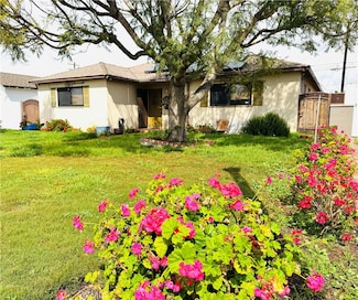 661 W Robert Ave, Oxnard, CA 93030