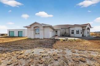 206 Frost Rd E, Edgewood, NM 87015