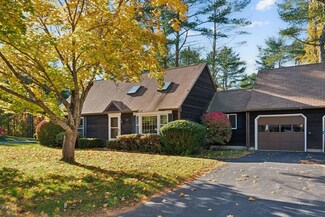21 Cluf Bay Rd, Brunswick, ME 04011