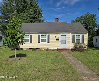 1105 E Williams Cir, Elizabeth City, NC 27909