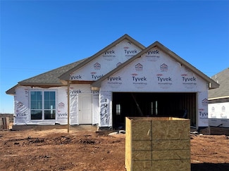 14101 Giverny Ln, Yukon, OK 73099