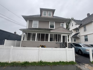 3 Pawtucket St, Hartford, CT 06114