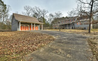 222 Fish Trap Rd, Mineral Bluff, GA 30559