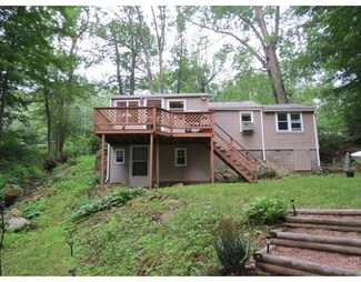 221 Mashapaug Rd, Holland, MA 01521