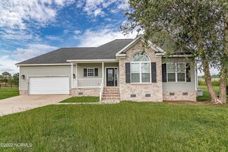 311 Beckett Dr, Princeton, NC 27569