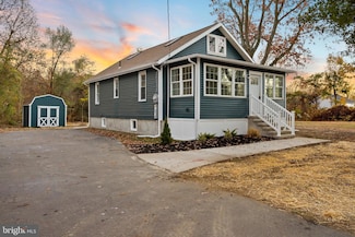 2098 Old York Rd, Burlington, NJ 08016