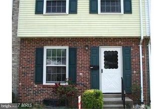 2919 Pheasant Ln, Woodbridge, VA 22191