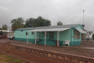 8807 Mary Ann Ct, Wellton, AZ 85356