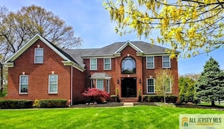 3 Millwood Ct, Jamesburg, NJ 08831