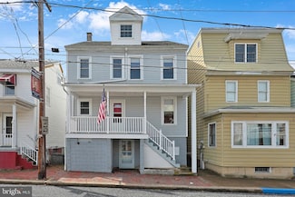 47 Washington St, Middleport, PA 17953