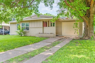 2524 Melbourne Ave, Dallas, TX 75233
