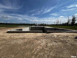 5962 Wards Mill Rd, Marion, IL 62959