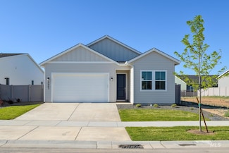 8665 W Stillmore St, Star, ID 83669