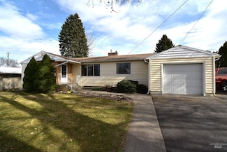3425 4th Street D, Lewiston, ID 83501