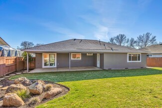 507 Westminster Dr, Eagle Point, OR 97524