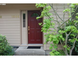 1546 Fetters Loop, Eugene, OR 97402