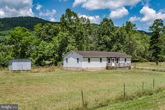 20038 Mathias St, Mathias, WV 26812
