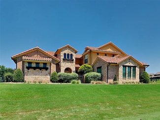 7916 Bella Flora Dr, Fort Worth, TX 76126