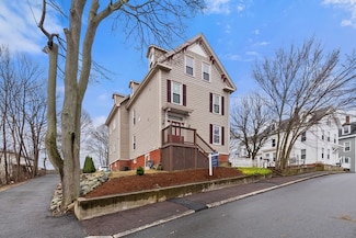 11 Symonds St Unit 1, Salem, MA 01970