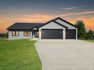 17-95 Lake Carroll Blvd, Lake Carroll, IL 61046