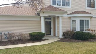 832 Coronado Ct, Elgin, IL 60123