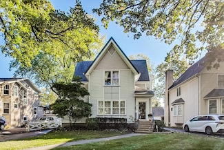 123 Keystone Ave, River Forest, IL 60305
