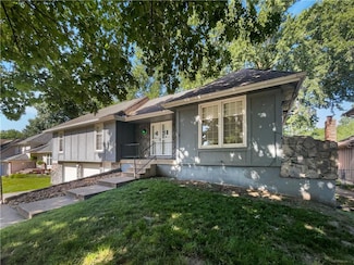 804 SW Murray Rd, Lees Summit, MO 64081