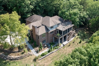 1908 Edenbridge Way, Nashville, TN 37215