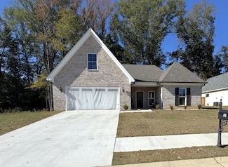 194 River Run Dr, Tupelo, MS 38801