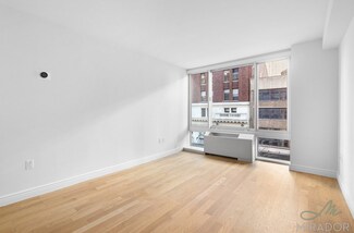60 W 23rd St Unit 516, New York, NY 10010