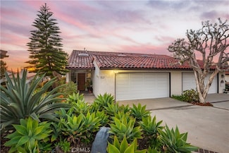 25 Ocean Crest Ct, Rancho Palos Verdes, CA 90275