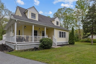2792 Victory Hwy, Harrisville, RI 02830