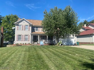 5195 Austen Ln, Cleveland, OH 44143