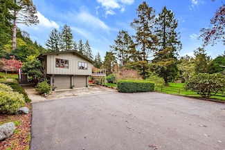 3255 Buttermilk Ln, Arcata, CA 95521