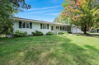1611 SW 1st Ave, Grand Rapids, MN 55744