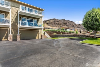 9159 Riverview Way NW Unit D39, Quincy, WA 98848