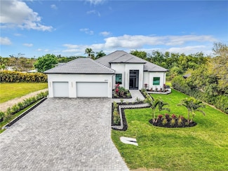 18277 Royal Hammock Blvd, Naples, FL 34114