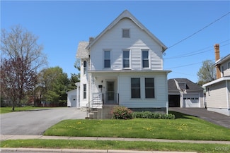 843 Davidson St, Watertown, NY 13601