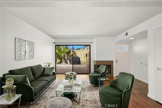 25712 Le Parc Unit 21, Lake Forest, CA 92630
