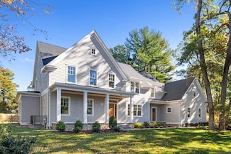 96 Independence Rd, Concord, MA 01742
