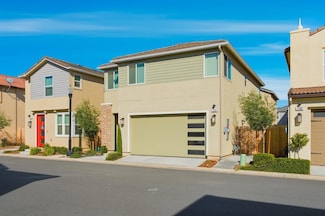 1107 Significant Way W, Madera, CA 93636