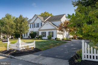 110 Cromwell Dr, Mullica Hill, NJ 08062